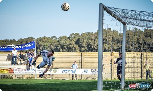 הבעיטה של ברק נעצרת במשקוף (ואסים מוואסי)